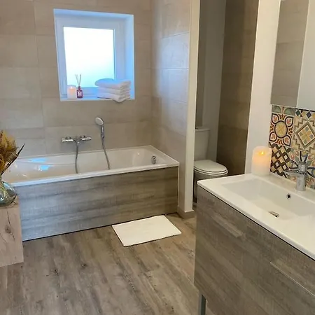 Love hotel L'evasion Dune Avec Sauna Et Privatifs *